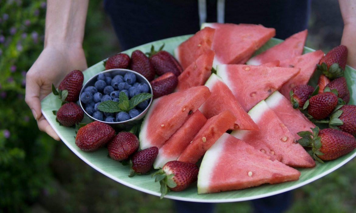 ¿Quieres mantener la energía durante el día? Aquí tienes algunos snacks saludables para ello: